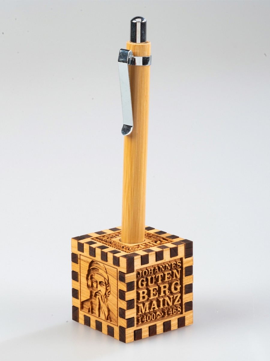 Gutenberg-Würfel Stifthalter 40 mm