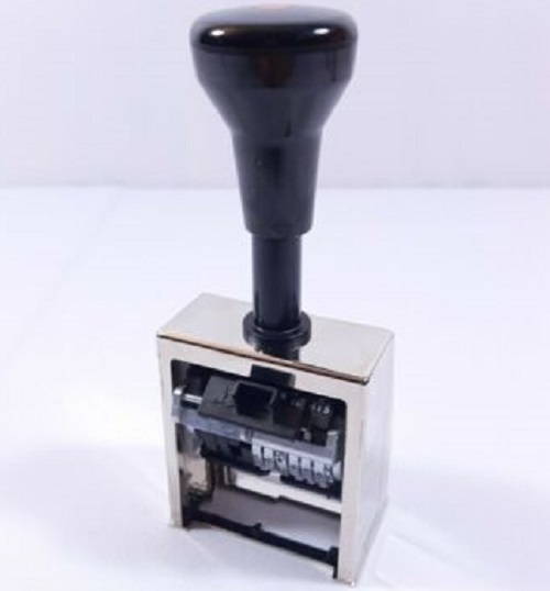 Selbstfärbender Metall-Numeroteur B 6 mit Datum 4,5 mm